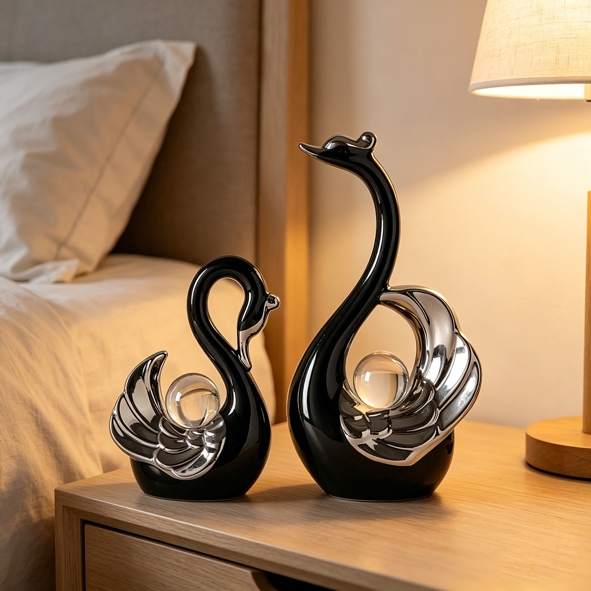 Keramik-Schwanenpaar-Ornament  – Luxury Lifestyle Items Bewertung und Preis