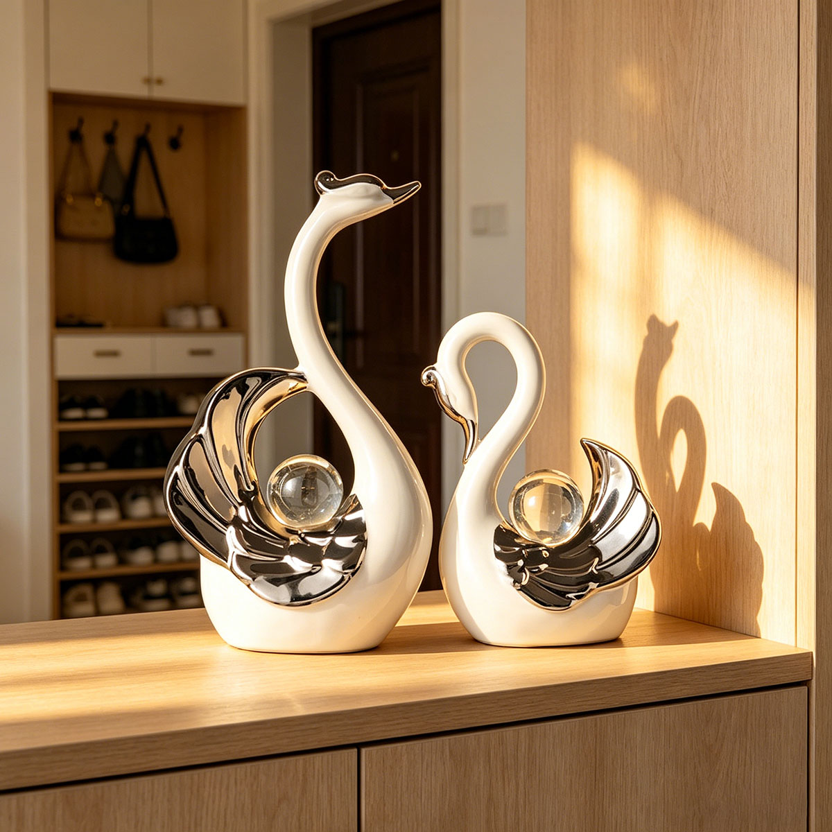 Keramik-Schwanenpaar-Ornament  – Luxury Lifestyle Items Bewertung und Preis