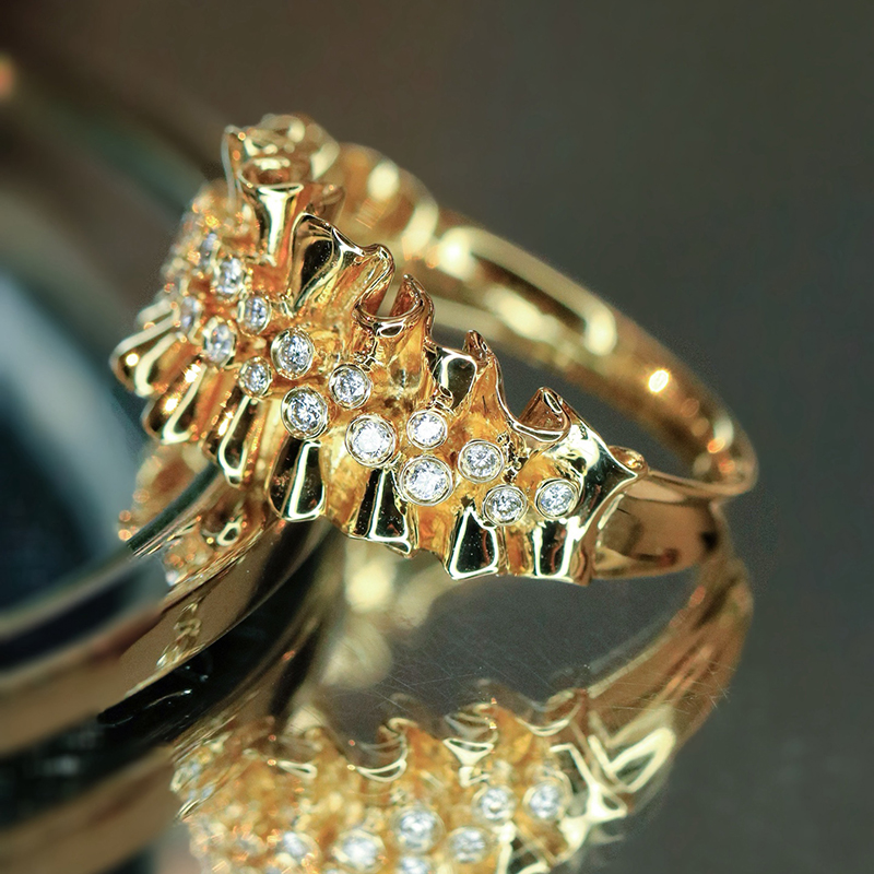 Aazuo Vintage-Schmuck aus 18 K – Luxury Lifestyle Party Bewertung und Preis