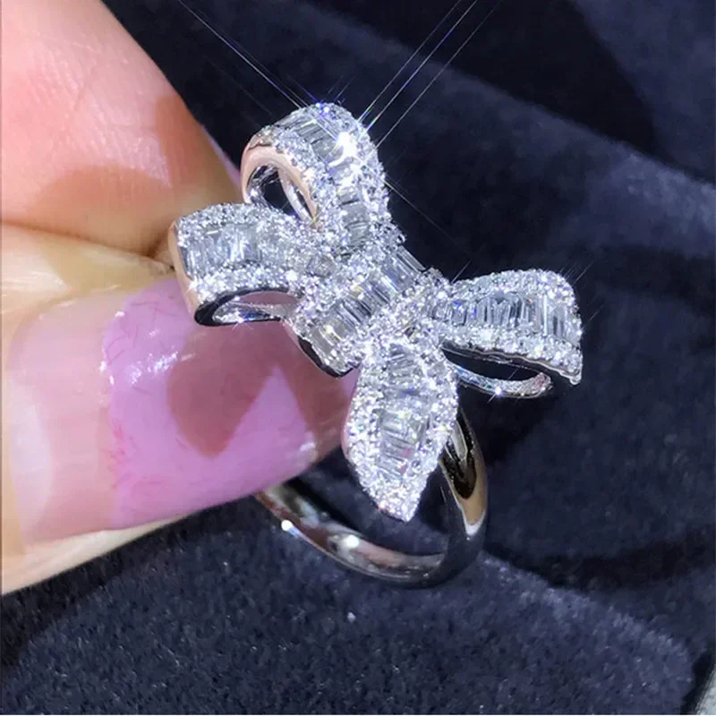 2026 Großer Schleifenknoten Ex – Luxury Lifestyle Jewelry Bewertung und Preis