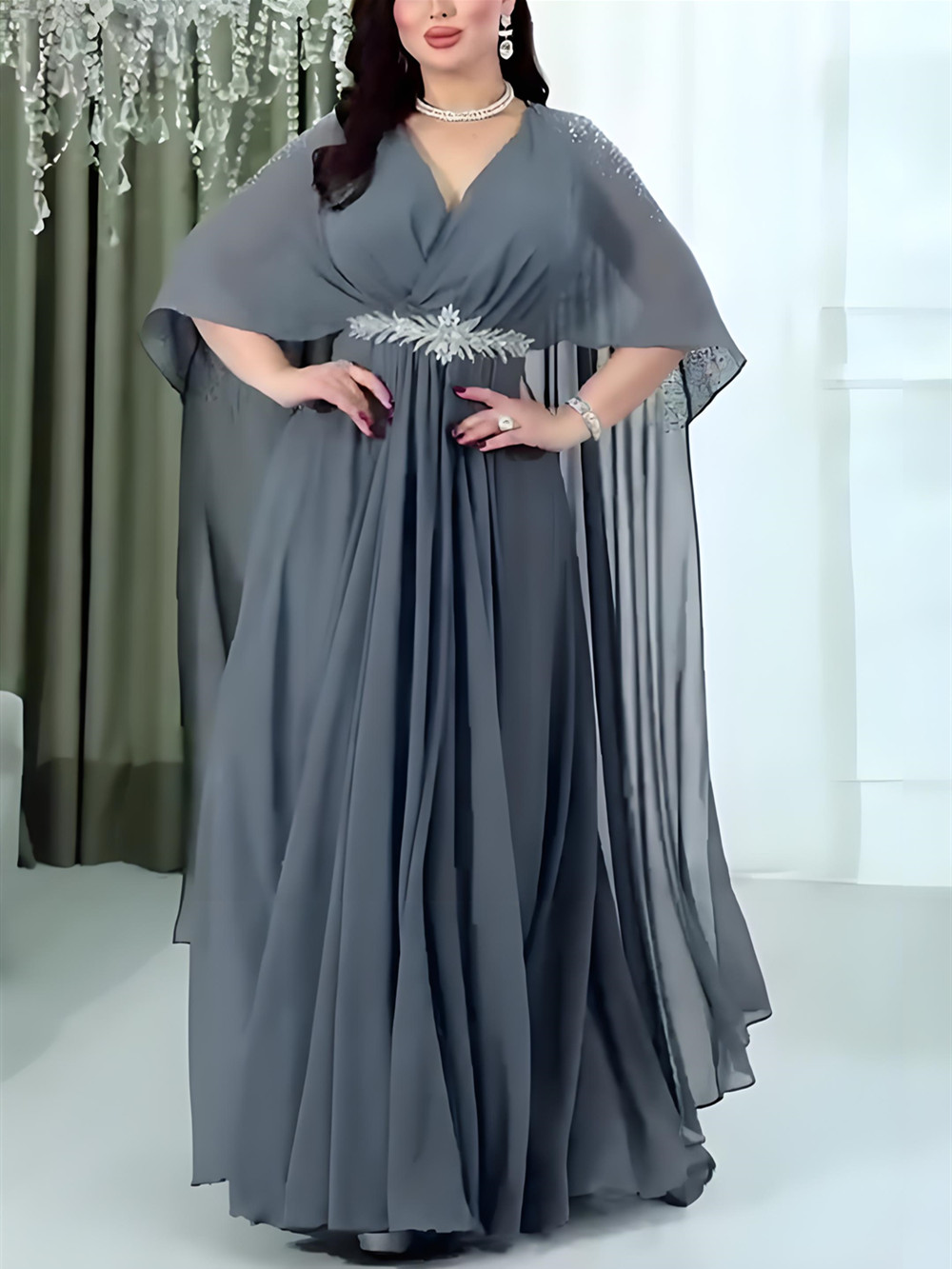 Abayas für Frauen Dubai Luxus  – Luxury Lifestyle Women Bewertung und Preis