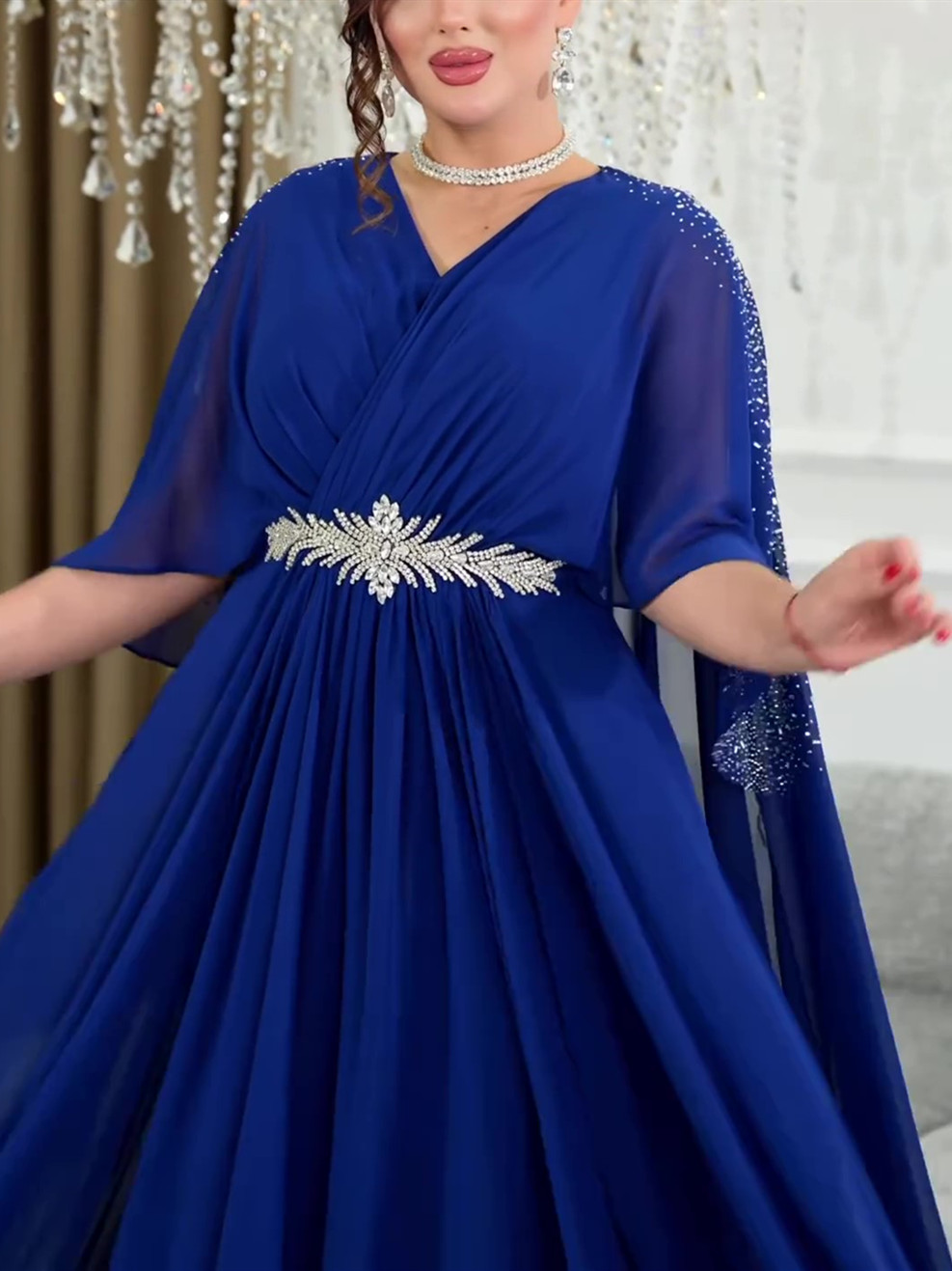 Abayas für Frauen Dubai Luxus  – Luxury Lifestyle Women Bewertung und Preis
